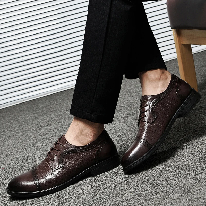 2024 Мужская обувь Оксфорды из натуральной кожи, модная деловая повседневная обувь для вечеринок, банкетов, повседневных винтажных кожаных модельных туфель на шнуровке - 3