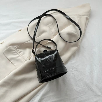 Женские блестящие сумки из лакированной кожи, мини-сумочка через плечо, модная сумка с цепочками, Золотисто-серебряная сумка, женские кошельки для монет, сумки для вечеринок